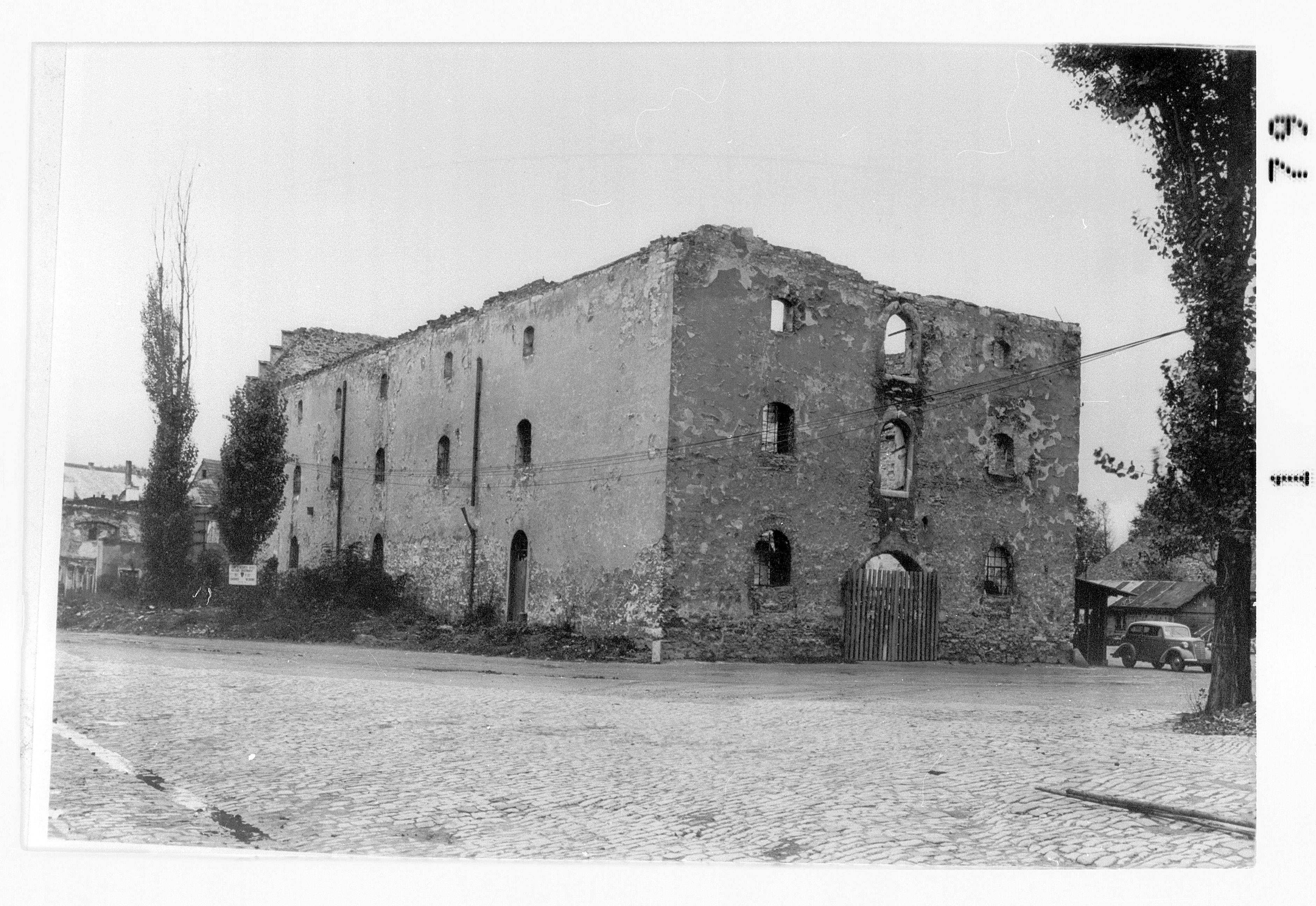 079 Reitstadel Ruine